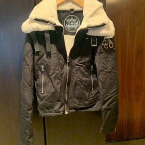 Men’s black Moose Knuckle Shearling Collar Bomber size small